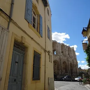 Appartement Du Refuge Patangarles, Arles